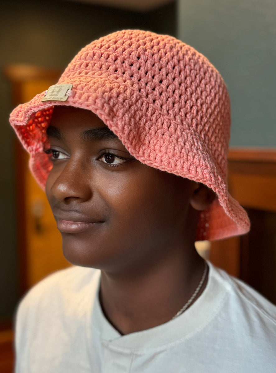 sol soonerorlaterHand-knitted Bucket Hat SOL soonerorlater / HAND sol soonerorlaterHand-knitted Bucket Hat SOL soonerorlater / HAND