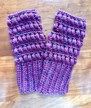 Handmade fingerless gloves made with Wool