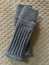Handmade fingerless gloves made with Wool